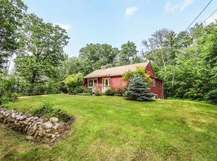 21 Holbrook Rd, Bedford, NH 03110
