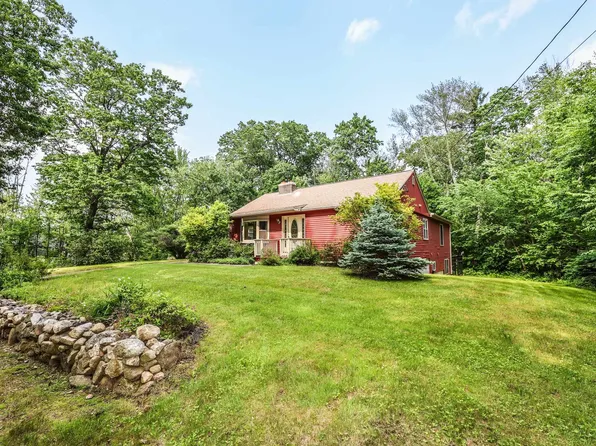 21 Holbrook Road, Bedford, NH 03110