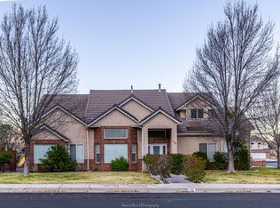 20 S Stone Mountain Dr, Saint George, UT 84770