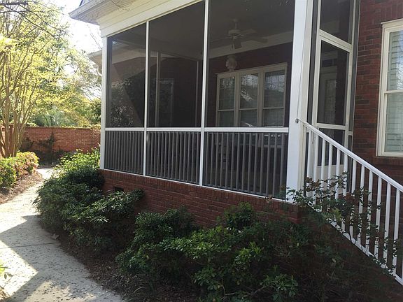 3rd image of 112 Cloister Cove Ln
