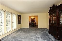 5th image of 5314 Green Springs Dr