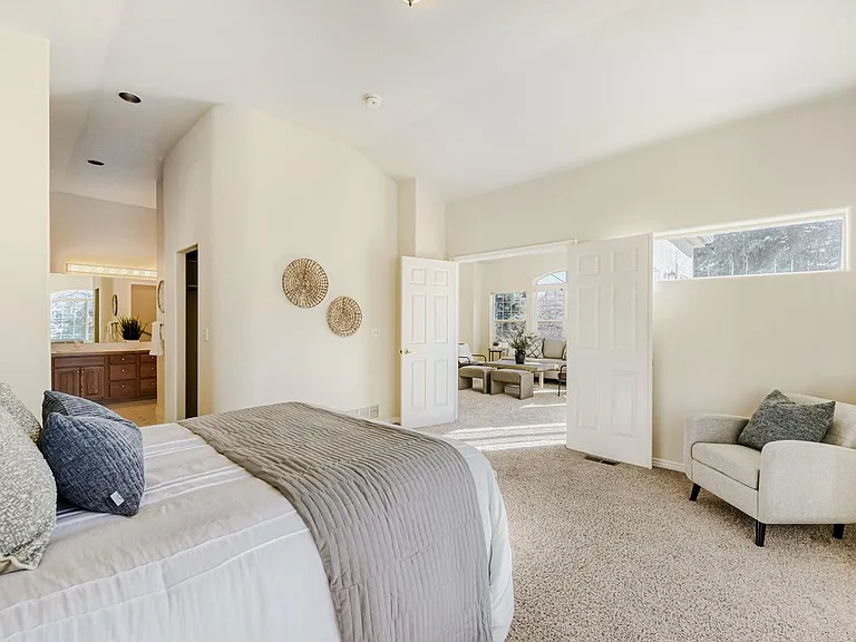 736 Club Cir — Photo 22