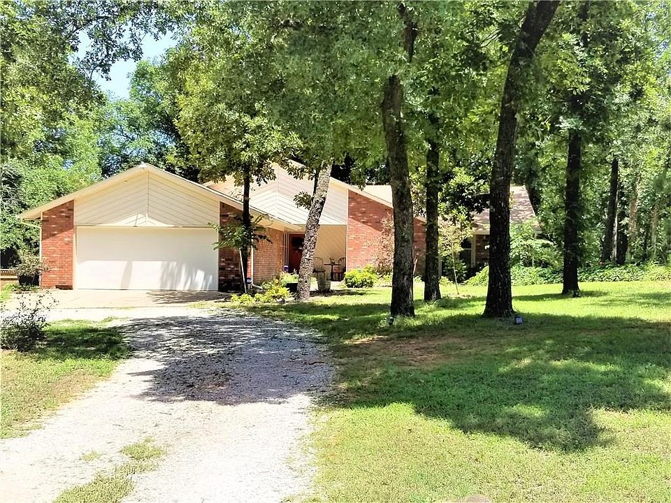1st image of 1015 Tarkington Dr