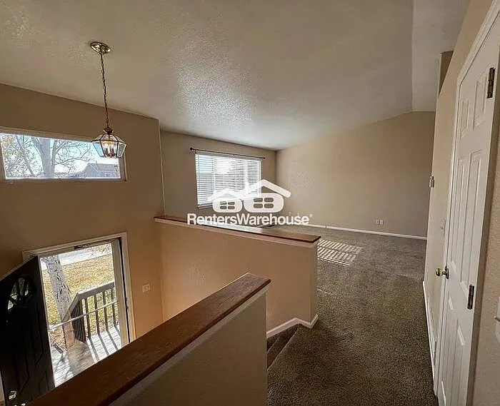 305 Warwick St — Photo 7