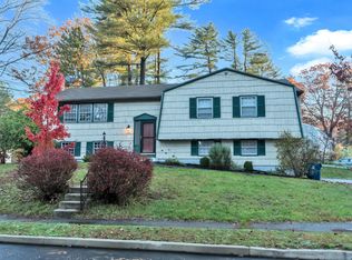 51 Candlewyck Rd, Portland, ME 04102