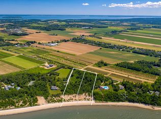 2100 Dignans Rd, Cutchogue, NY 11935