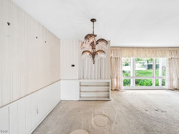 4th image of 6645 Somerset Dr