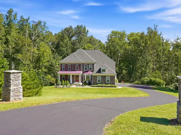 18 Maidenhair Way, Stafford, VA 22556