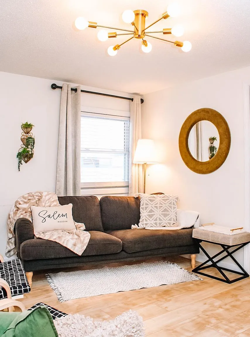 3 bed, 1050 sqft, $2,850 — Photo 1