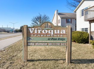 6083-6089 Viroqua Dr #6092, Madison, WI 53719