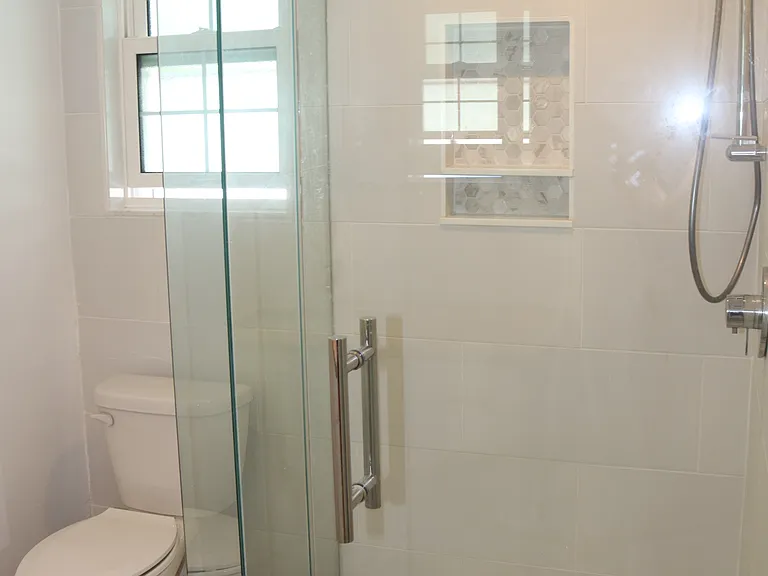 8635 Boca Ciega Dr — Photo 17