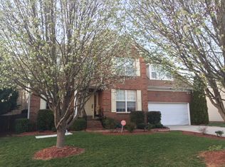 12110 Stone Forest Dr, Pineville, NC 28134