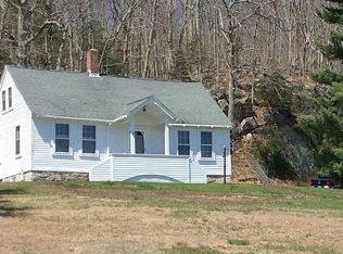 949 River Rd, Groton, CT 06355