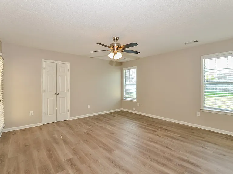 1029 Appling Meadow Dr — Photo 13