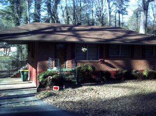 724 Brookwood Dr, Forest Park, GA 30297