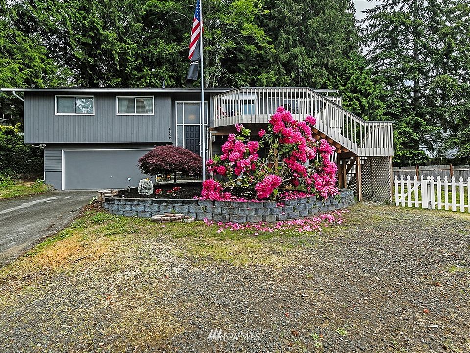 1st image of 4152 NE Canoe Trail