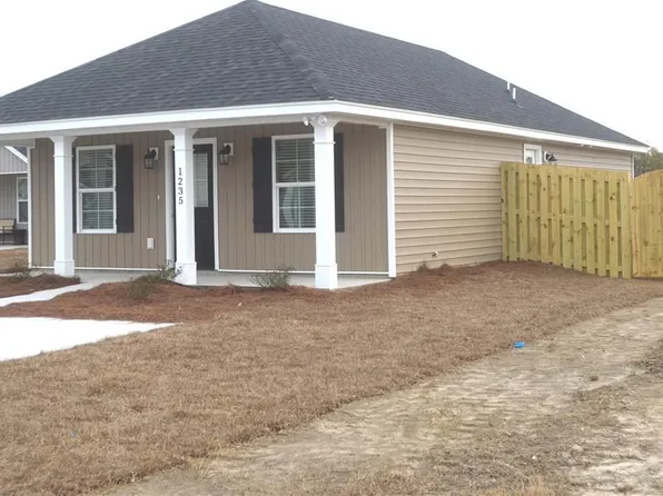 1235 Egrets Point, Hartsville, SC 29550