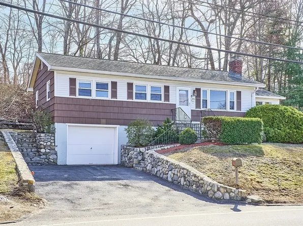 245 Winn St, Burlington, MA 01803