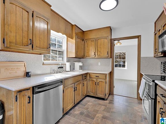 5th image of 1328 Bardswood Ter