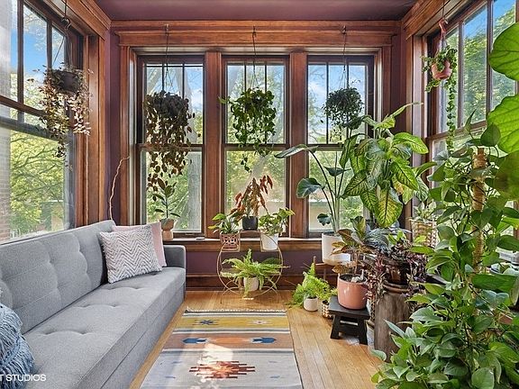 4th image of 1408 W Carmen Ave #3