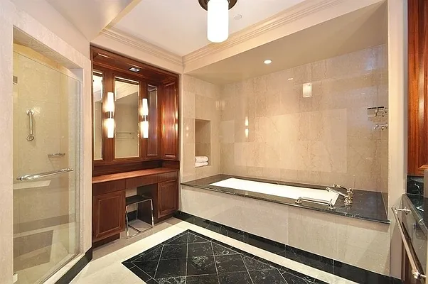 Rented by Corcoran | media 14