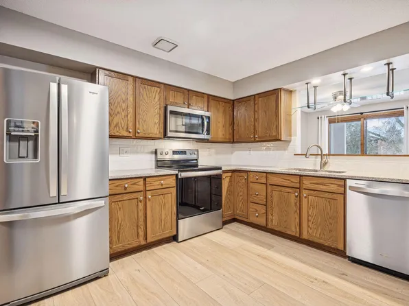 1000 41st Ave NE APT 118, Columbia Heights, MN 55421