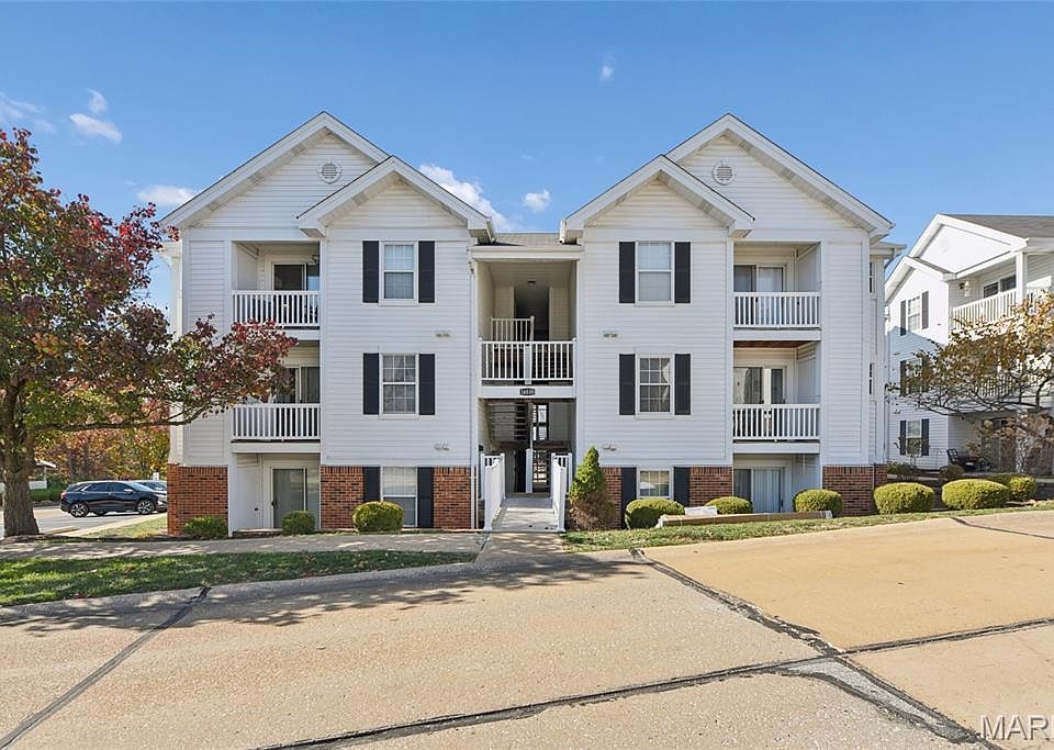 1st image of 16535 Victoria Crossing Dr Unit H