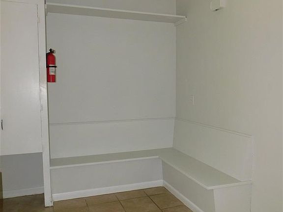 5th image of 508 NE 6th St
