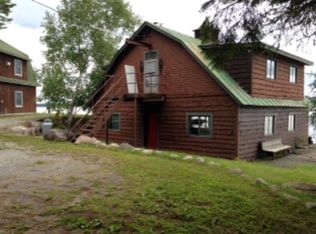 570 Antlers Rd, Raquette Lake, NY 13436