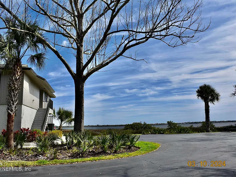 15 Cartagena Ct — Photo 27