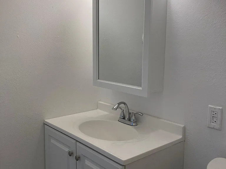 101 W B St #204 — Photo 3