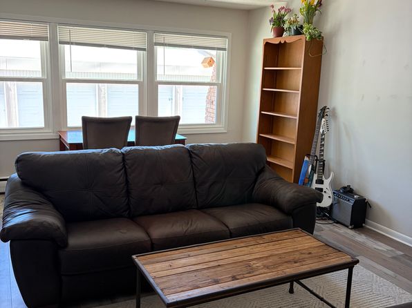11235 12th Ave N APT 3