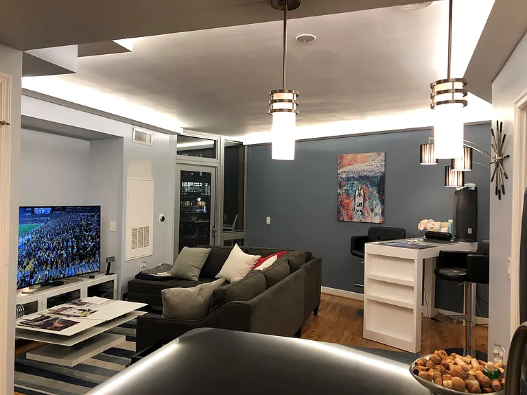 555 Massachusetts Ave NW #401 — Photo 3