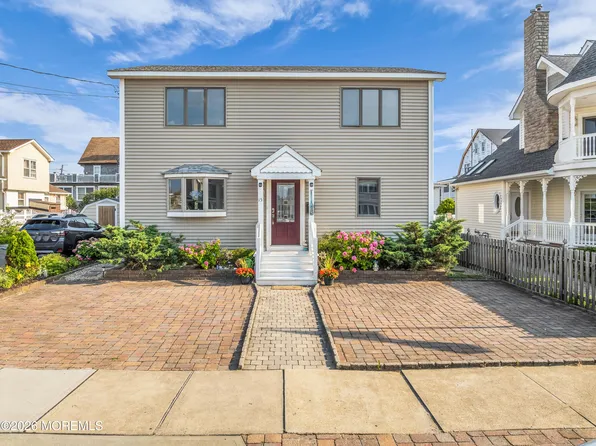 15 5th Avenue, Seaside Park, NJ 08752