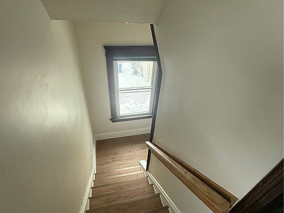 2nd image of 3612 Riverside Ave