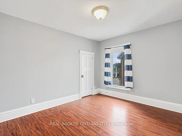 88 Moore St — Photo 34