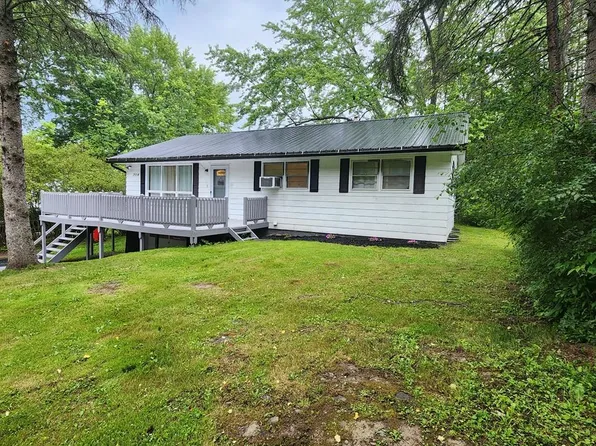 2554 Bailey Creek Rd, Corning, NY 14830