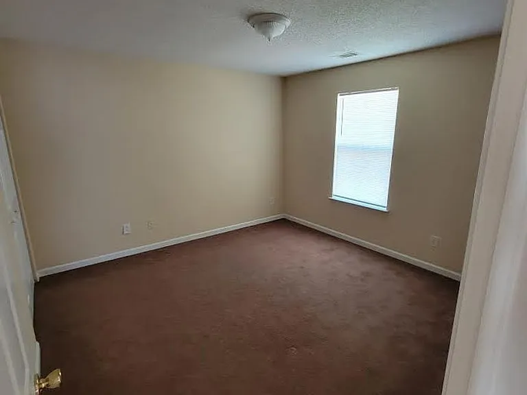 1106 Saint Phillips Ct — Photo 14