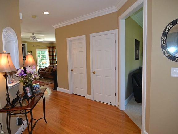 3rd image of 5203 Northland Ct
