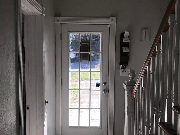 2nd image of 702 Elm Ave SE