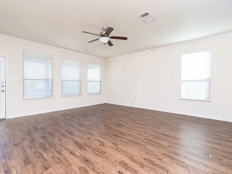 4605 Prewitt Ranch Rd — Photo 8