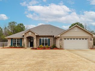 893 Barkley Dr, Alabaster, AL 35007