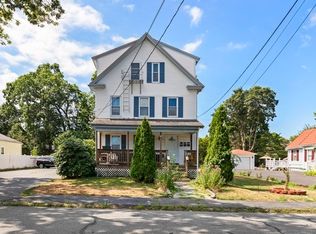18 Maple St, Taunton, MA 02780