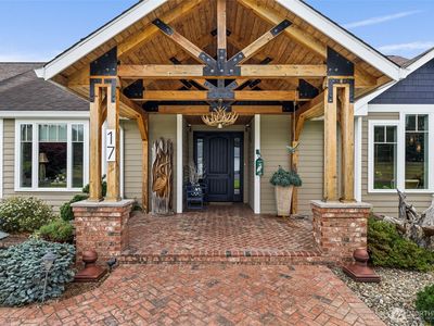 17 Goldau Road, Raymond, WA, 98577