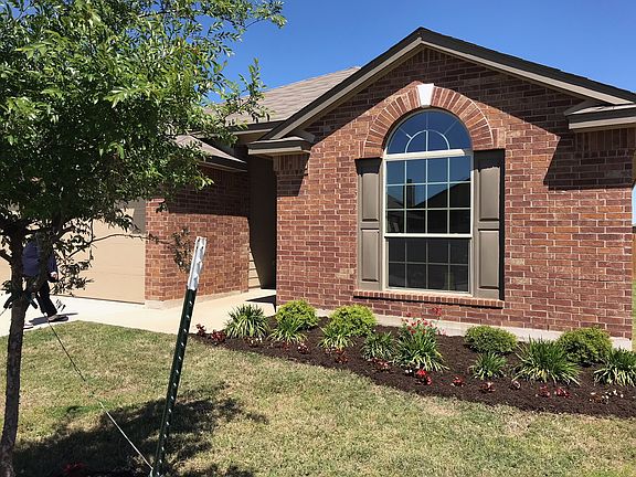 3rd image of 1411 Fawn Lily Dr
