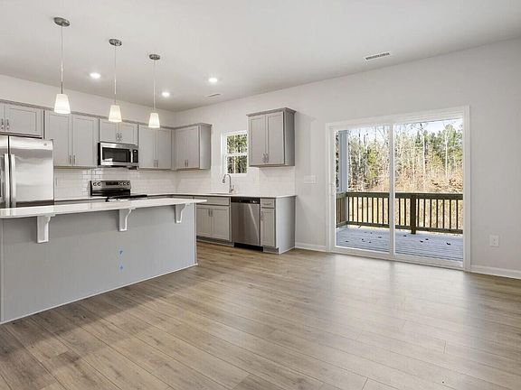 7th image of this home