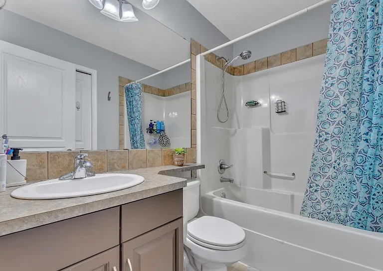 1235 Rutherford Rd SW — Photo 6