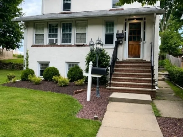 17 Chestnut St, Caldwell, NJ
