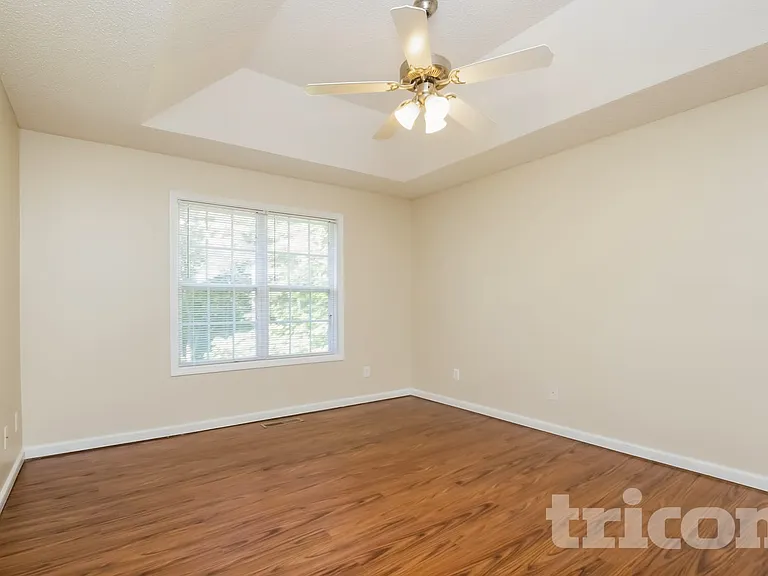 52 Spencer Ct — Photo 7