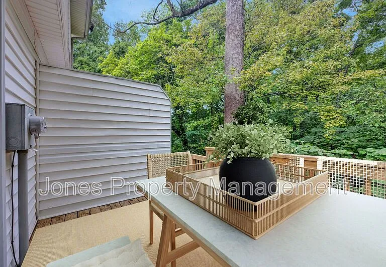 2676 White Oak Ln — Photo 31